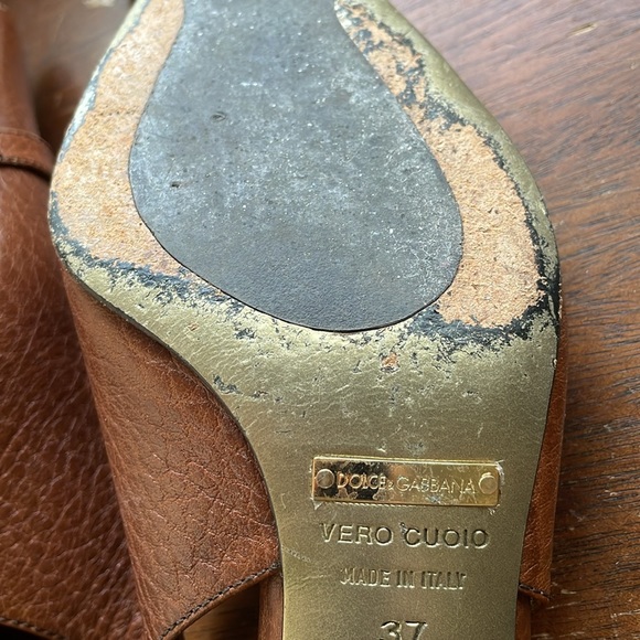 Dolce and Gabbana low slingback pumps - Picture 9 of 9